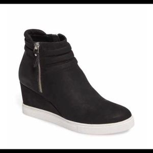 Linea Paolo Frieda Wedge, Size 7.5